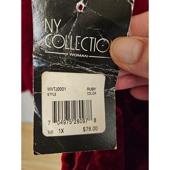 Vintage NY Collection Ruby Red Velvet Blazer – NWT – Size 1X - Picture 4 of 6